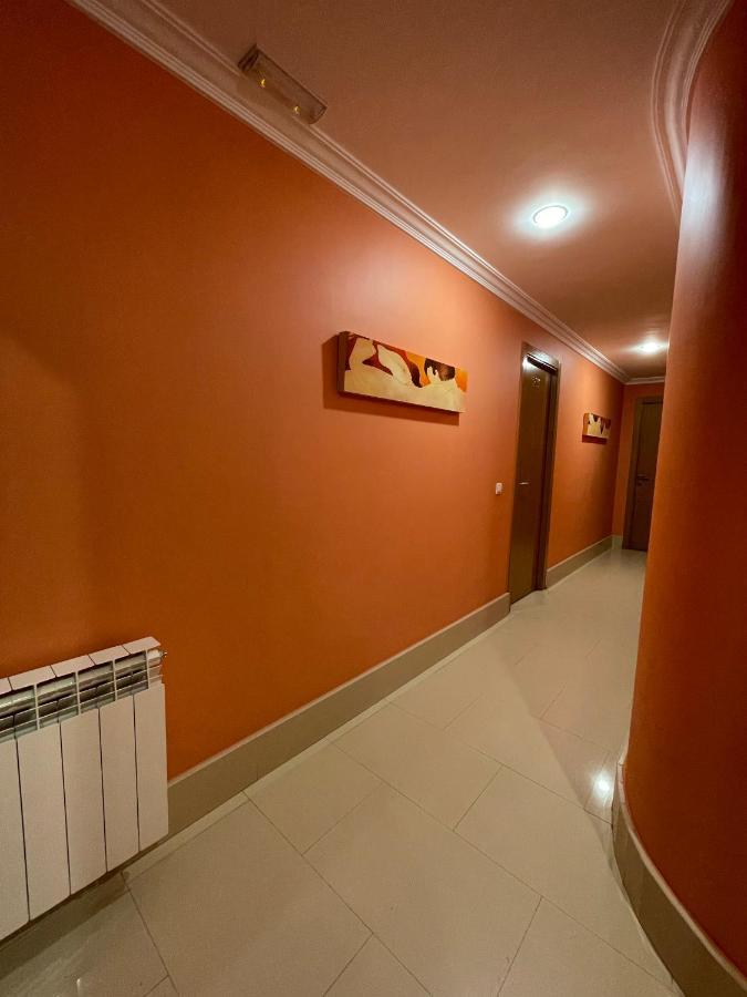 Hostal Santiago 2 Burgo Eksteriør billede