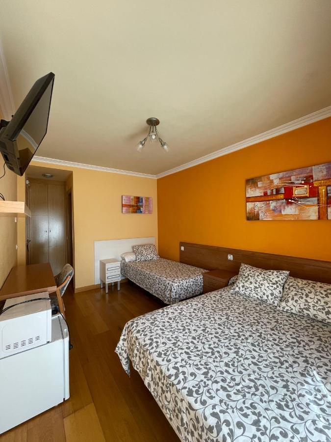 Hostal Santiago 2 Burgo Eksteriør billede