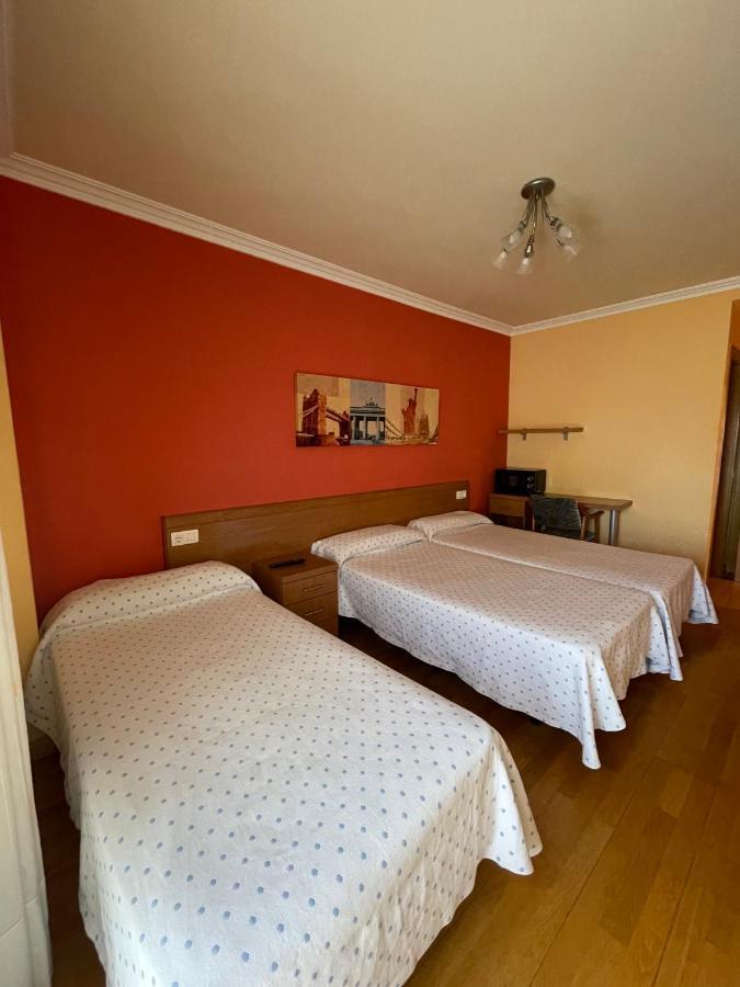 Hostal Santiago 2 Burgo Eksteriør billede