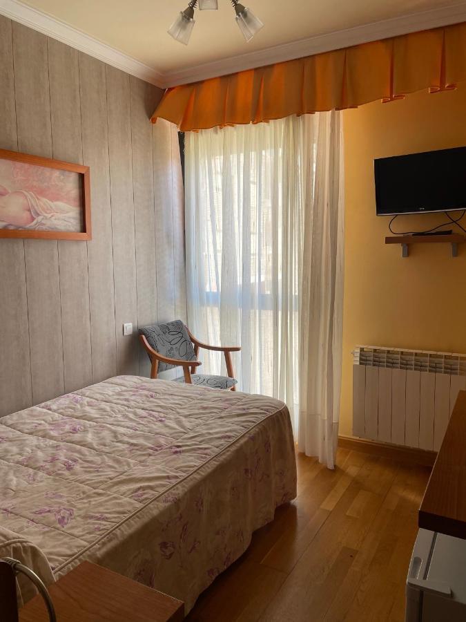 Hostal Santiago 2 Burgo Eksteriør billede