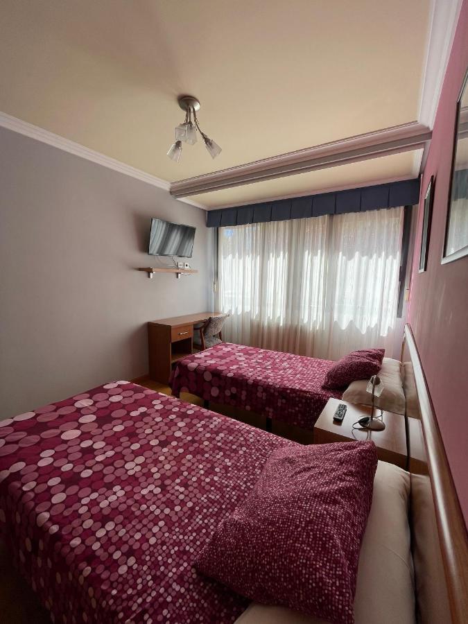 Hostal Santiago 2 Burgo Eksteriør billede