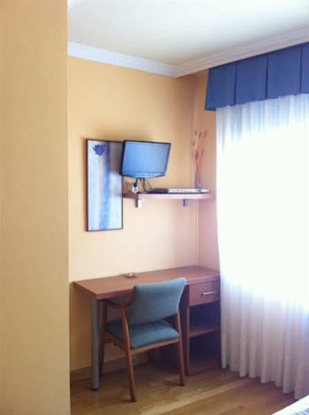 Hostal Santiago 2 Burgo Eksteriør billede